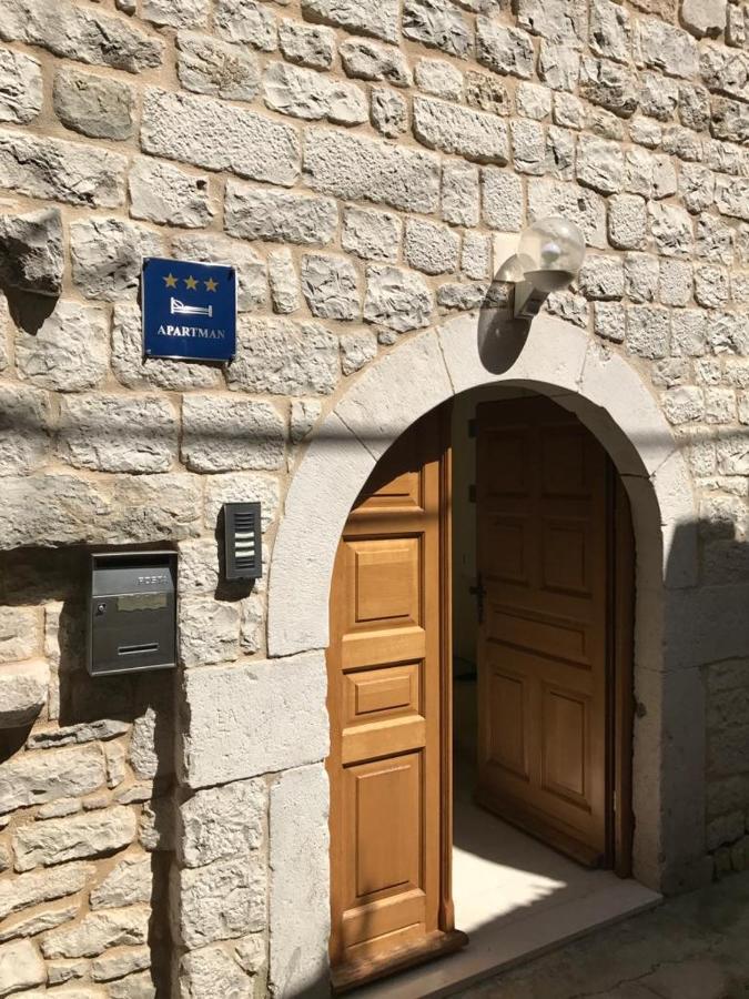 Old Town Apartments Trogir - Free Parking Exterior foto